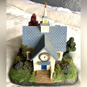 Thomas Kincaid light up “The Forest Chapel” 2004